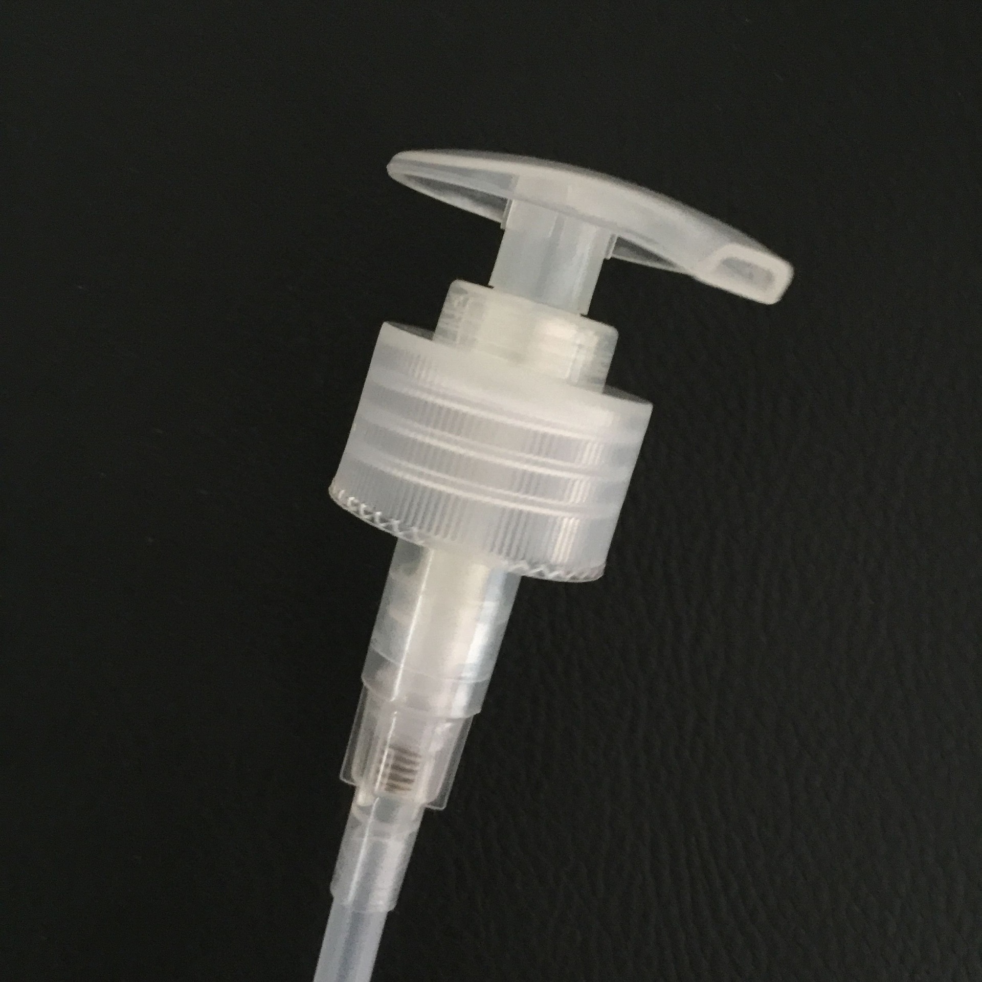 供应2428牙乳液泵28口径螺纹泵螺纹乳液泵