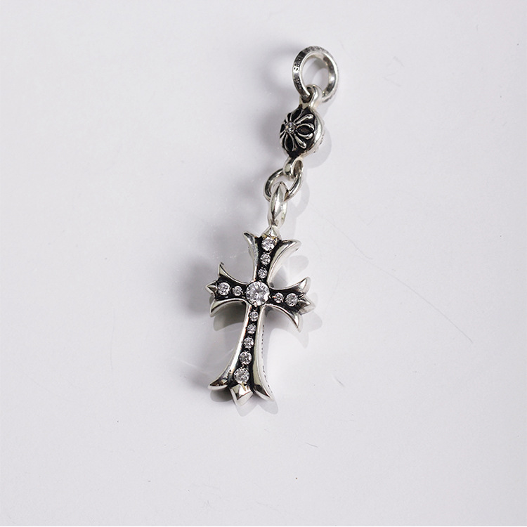 克罗伈 ch个性复古潮流男女情侣款镶嵌水晶钻中号十字架项链吊坠