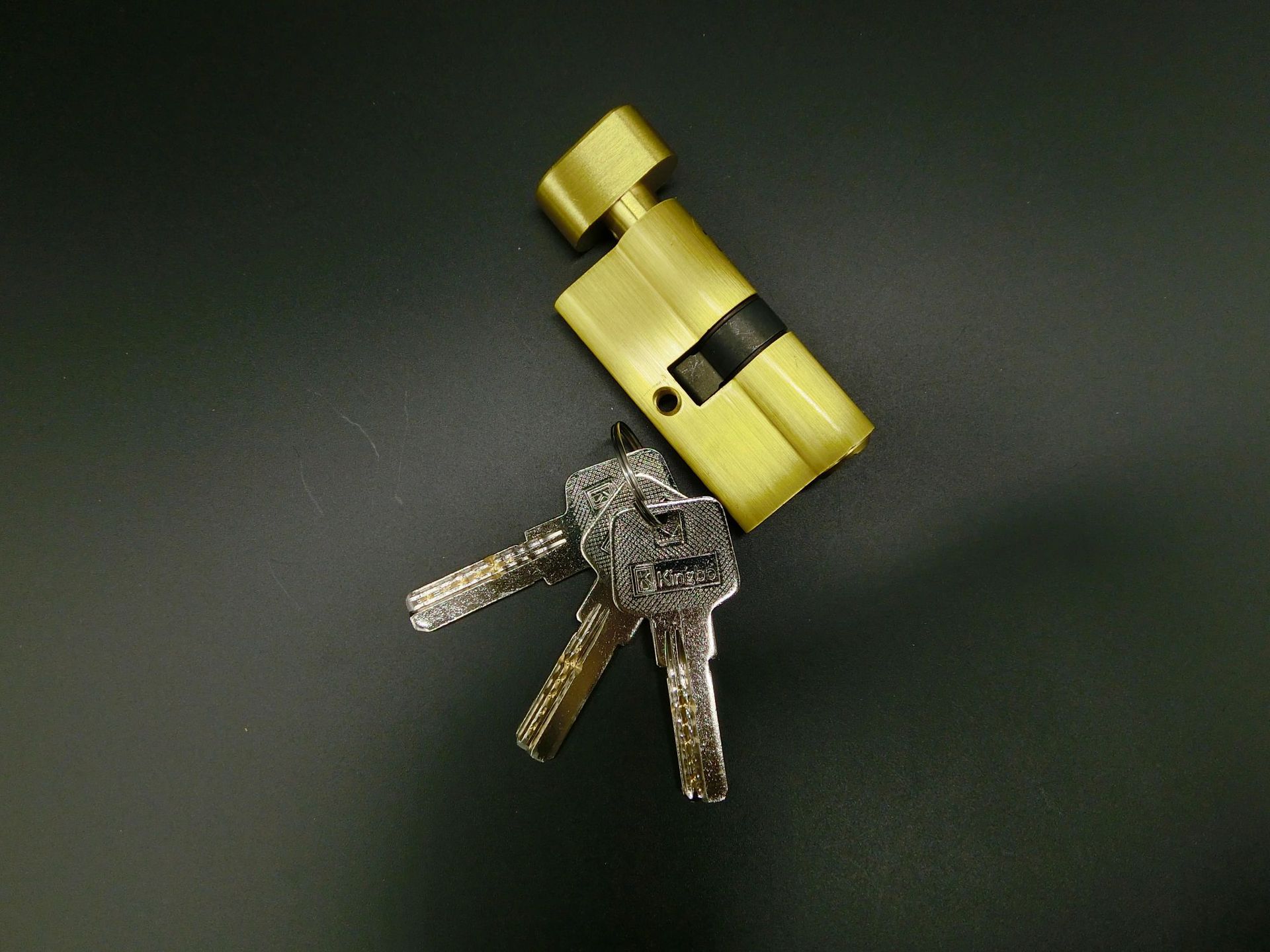 佛山厂家生产铜锁芯/平开门铜质单开锁芯/带钥匙门锁/单开门锁