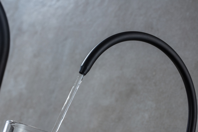 外贸厂家烤漆304不锈钢净水龙头 纯直饮水龙头 黑色净水白色净水