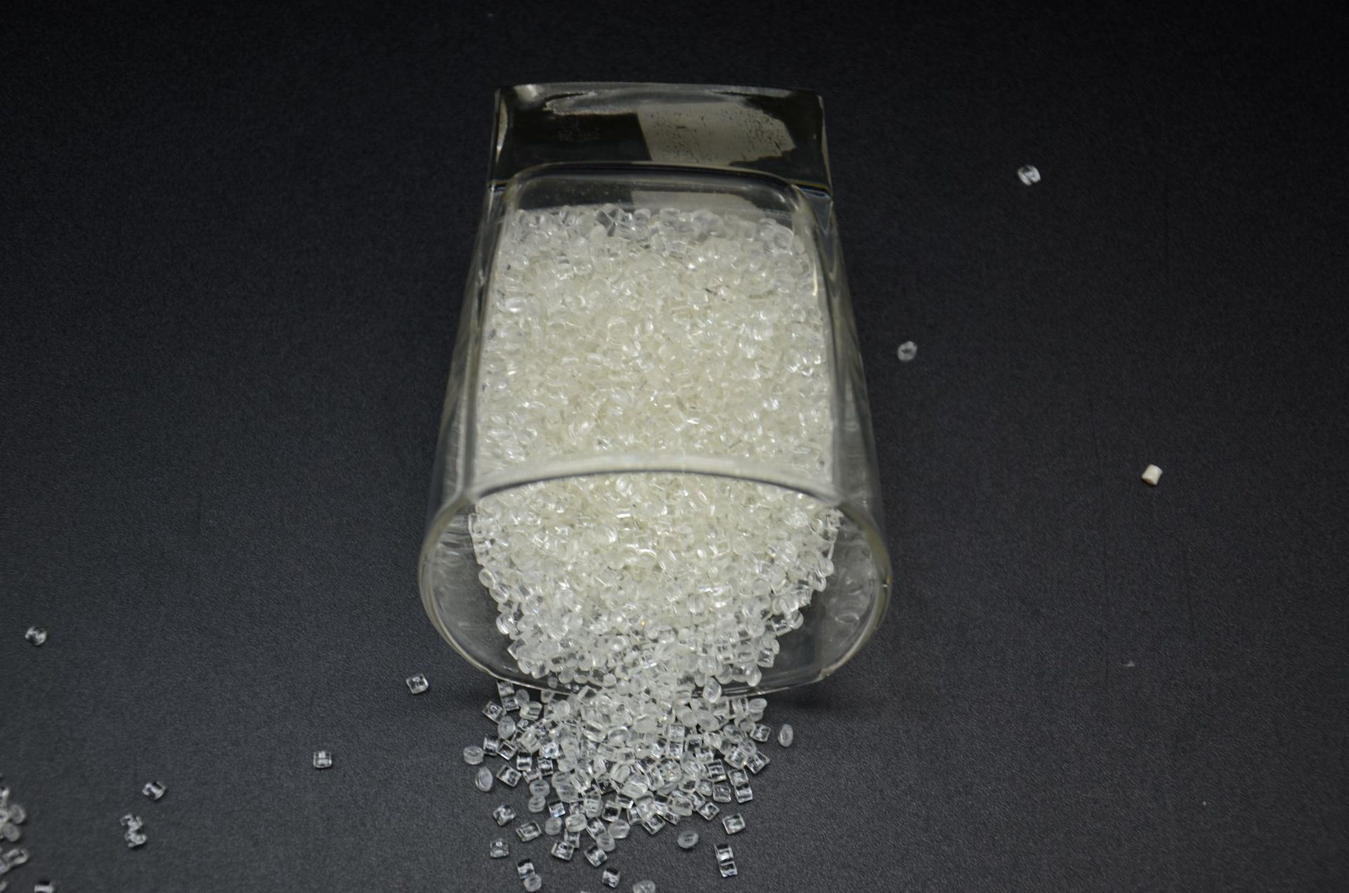 进口涤纶低熔点切片纺丝级别半光