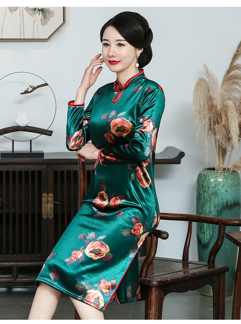 金丝绒旗袍中长款中年女妈妈中国风复古加绒长袖丝绒2019新款