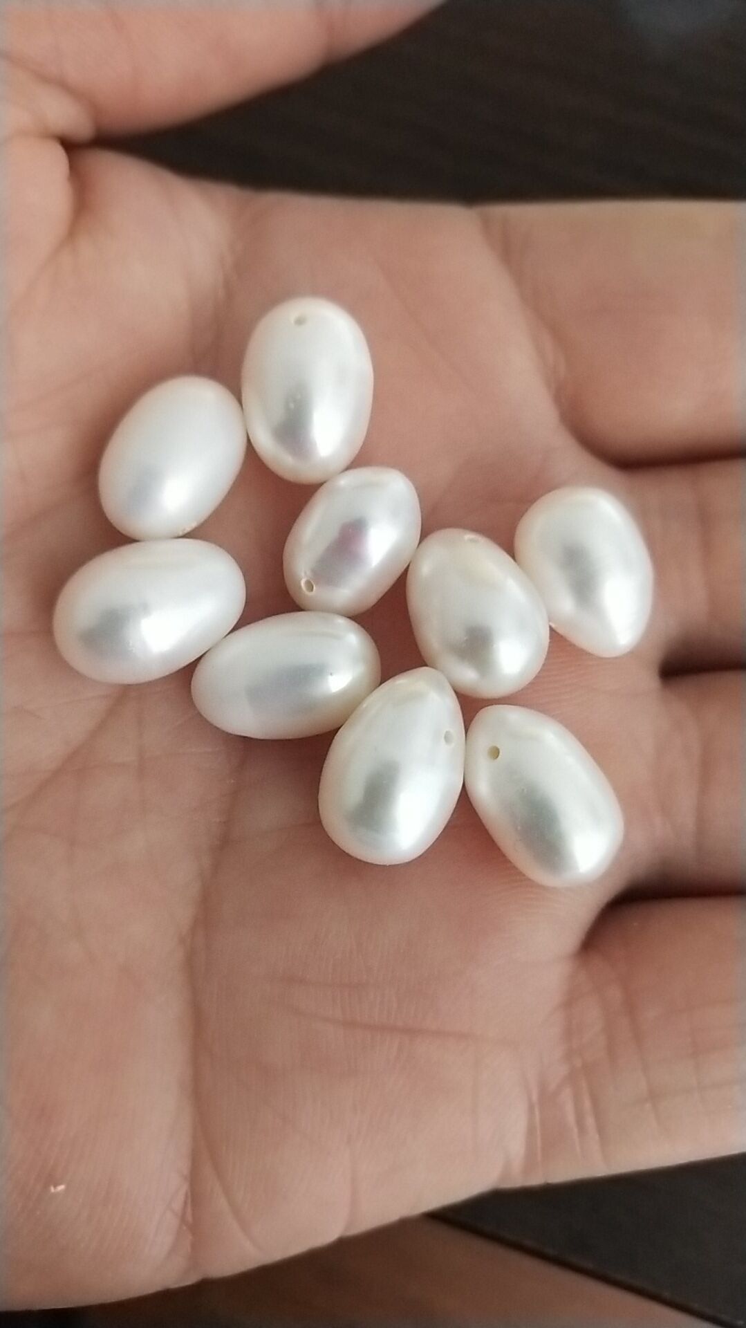 淡水真珍珠9-10mm米形颗粒水滴形28孔19孔定制服装辅料拉链配饰