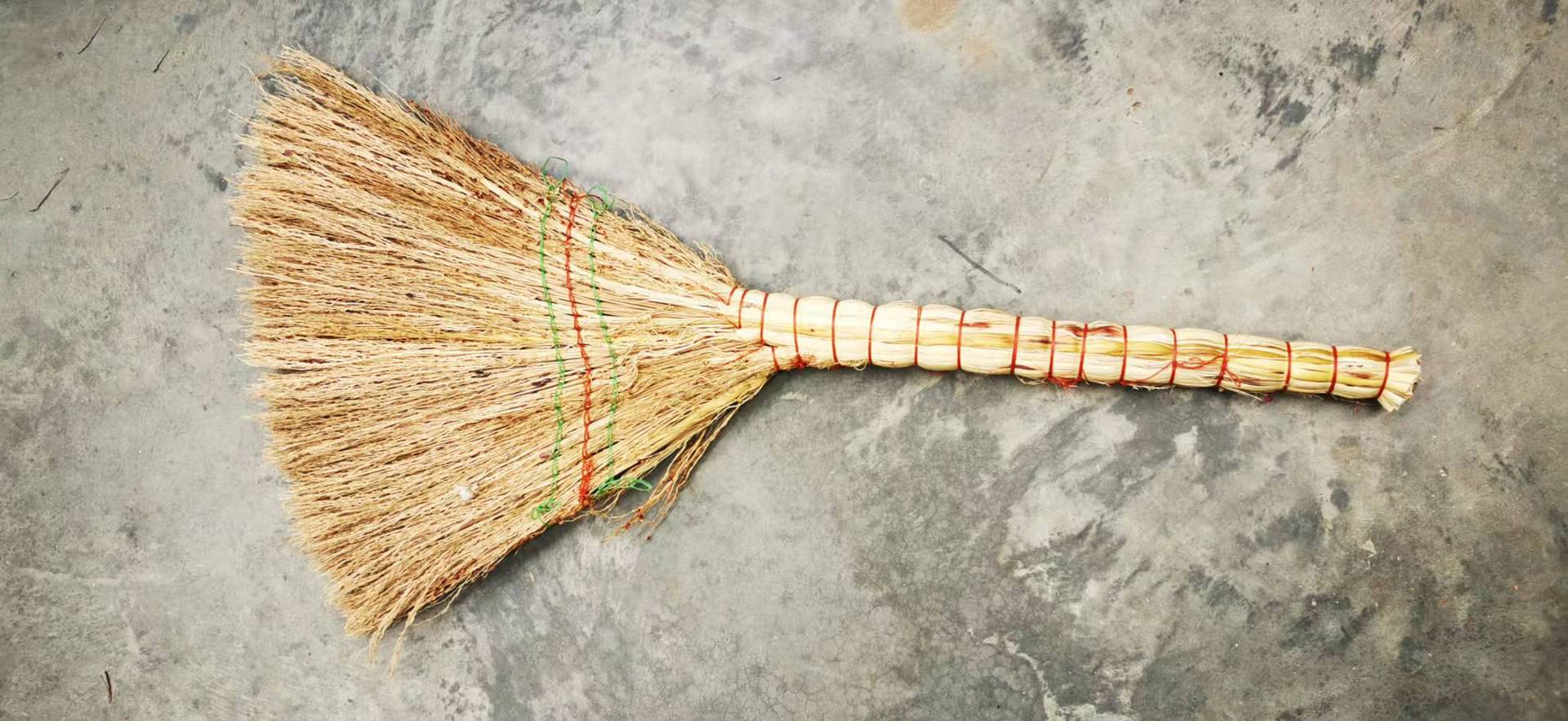 厂家直销 黄金丝苗加稻草苗小笤帚,小扫帚,小扫把卫生工具