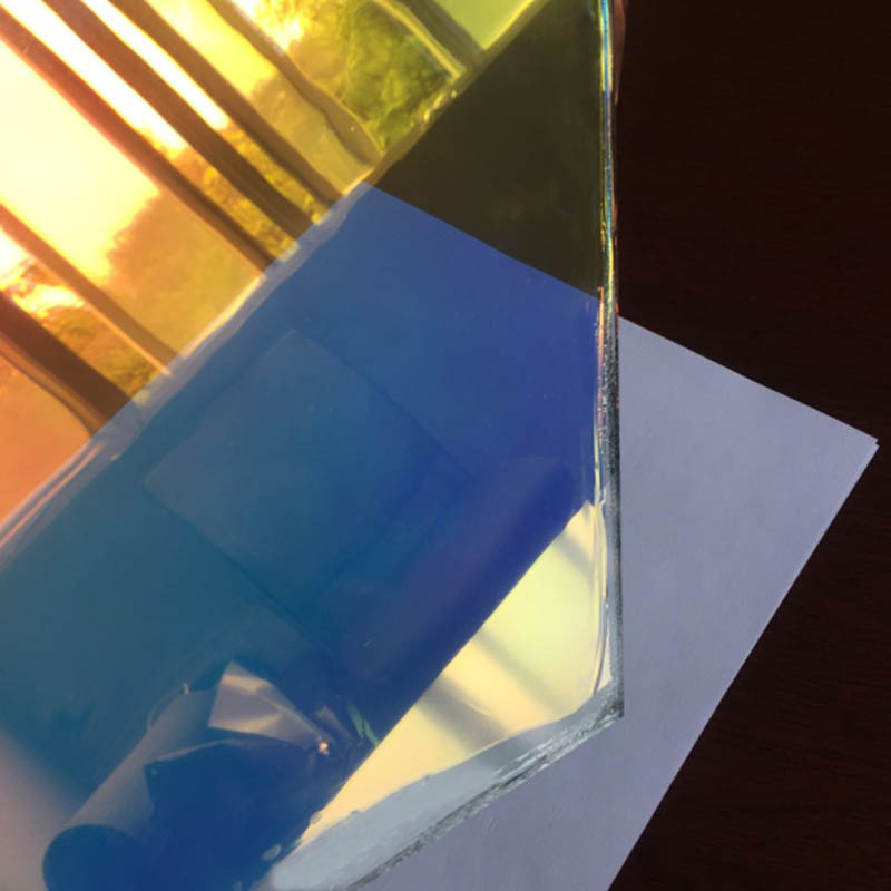 产品特点: eva夹胶玻璃胶片在受热前为两表面均呈浅的半透明蒲膜,在