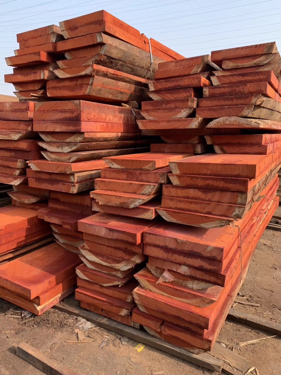 批发零售非洲红花梨原木木材 定尺加工红花梨板材古建家具防腐木
