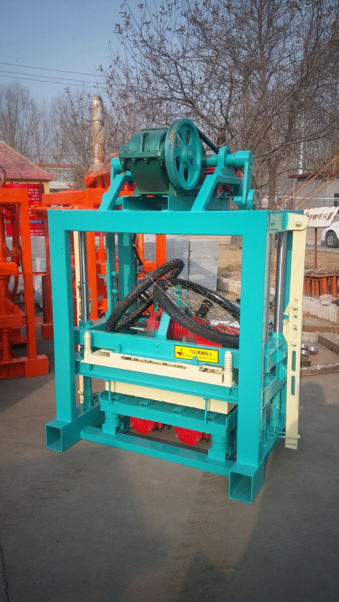 小型制砖机 混凝土空心砖机 qtj4-40型 砌块成型机