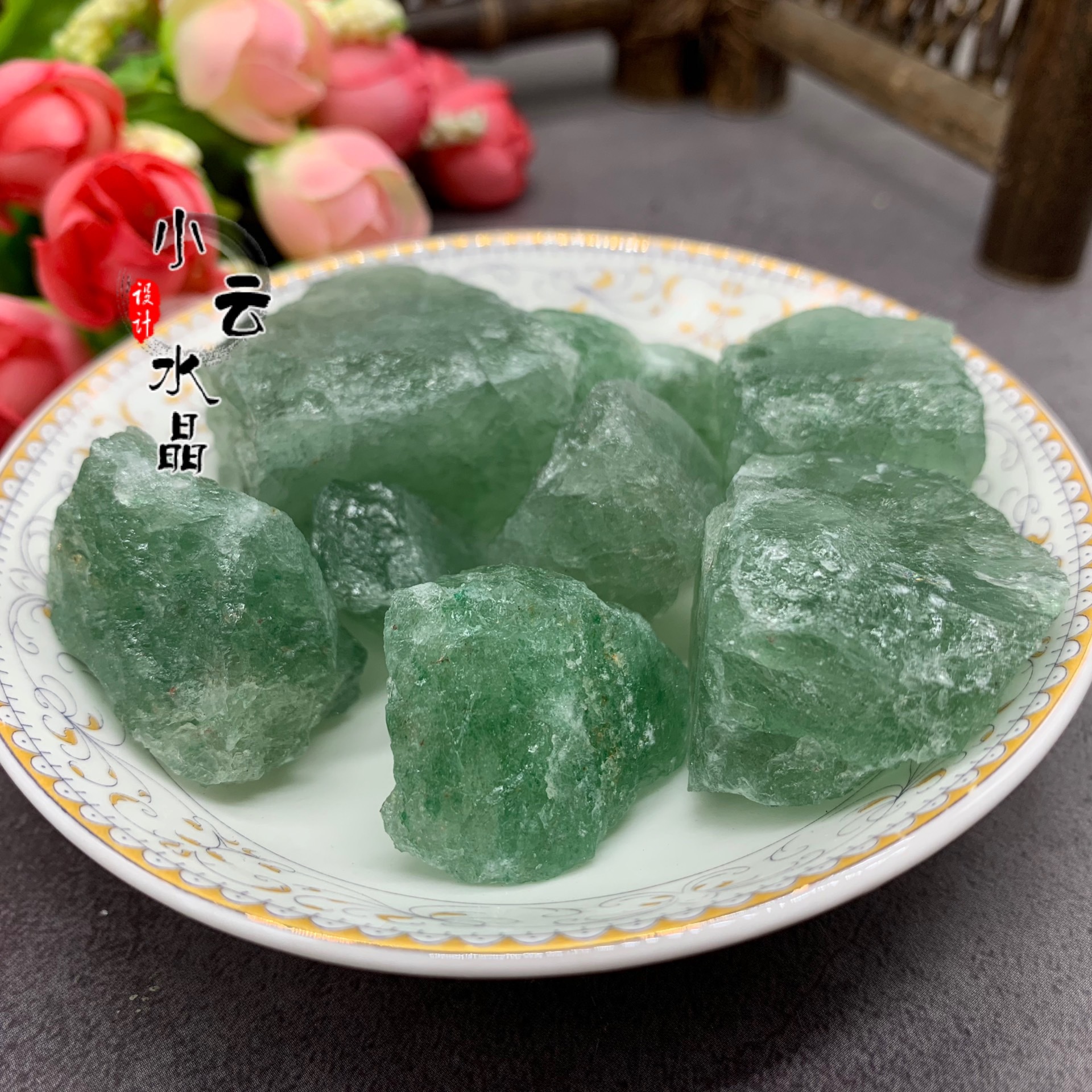 天然绿草莓晶原石 水晶原石绿水晶原石矿石摆件装饰供佛厂家批发