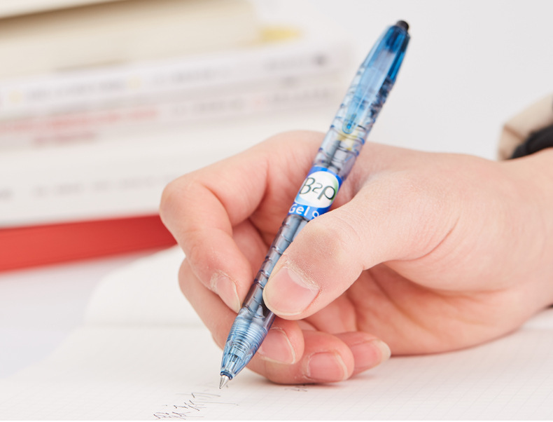 日本pilot百乐宝特瓶中性笔bl-b2p-5红蓝黑笔芯大容量中性笔0.5mm