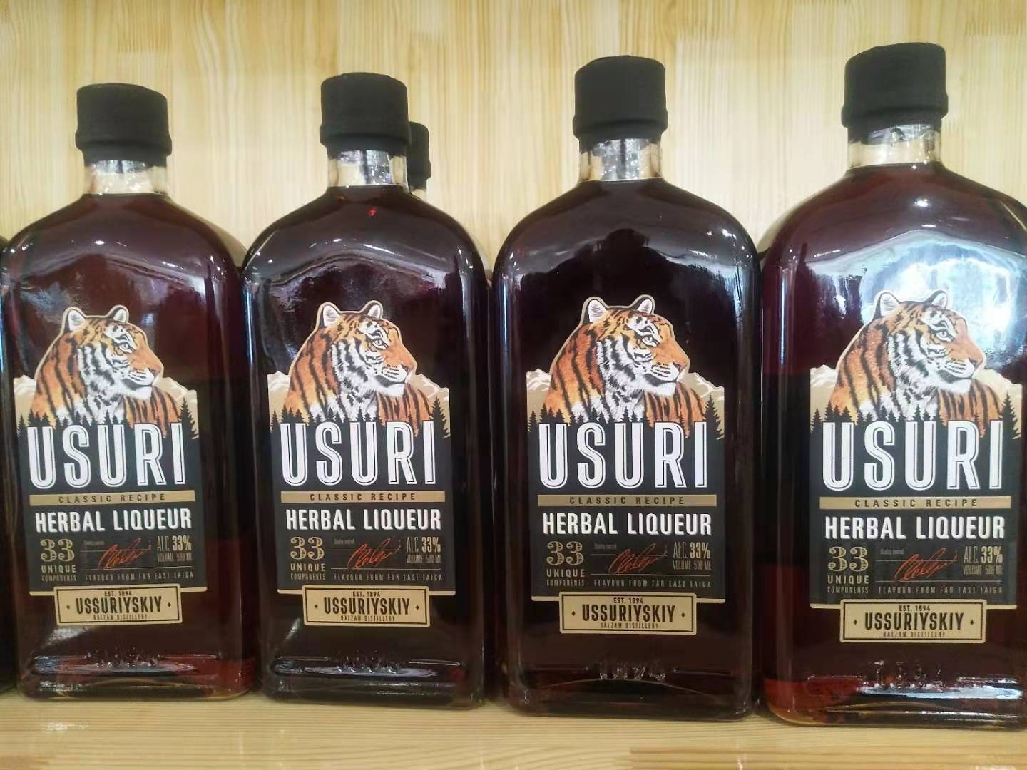 俄罗斯进口虎头牌补酒乌苏里usuri伏特加人参鹿茸保健补酒500ml