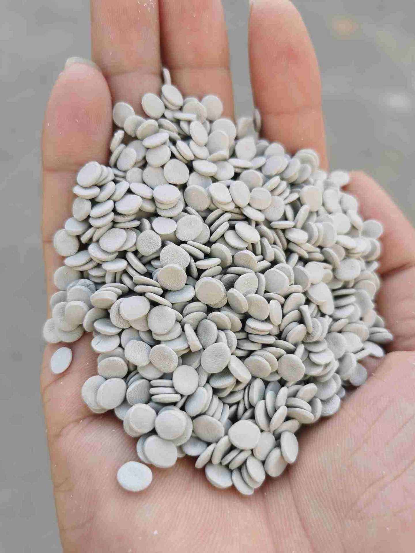 高效超细环保塑料长效长时间消泡吸水母粒母料