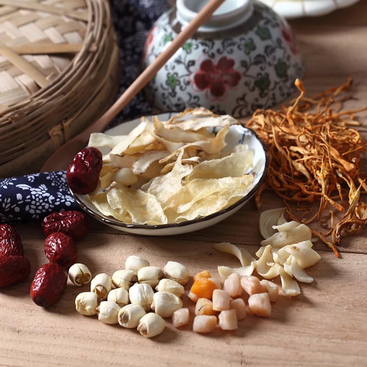 煲汤材料秋冬养生干货炖汤材料包广东滋补药膳煲汤料鸡汤补品食材