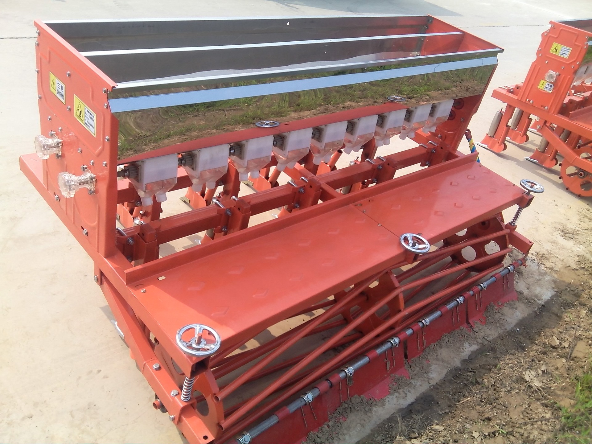 蔬菜单粒播种机 旱稻小麦播种机 6行谷子精播机厂家