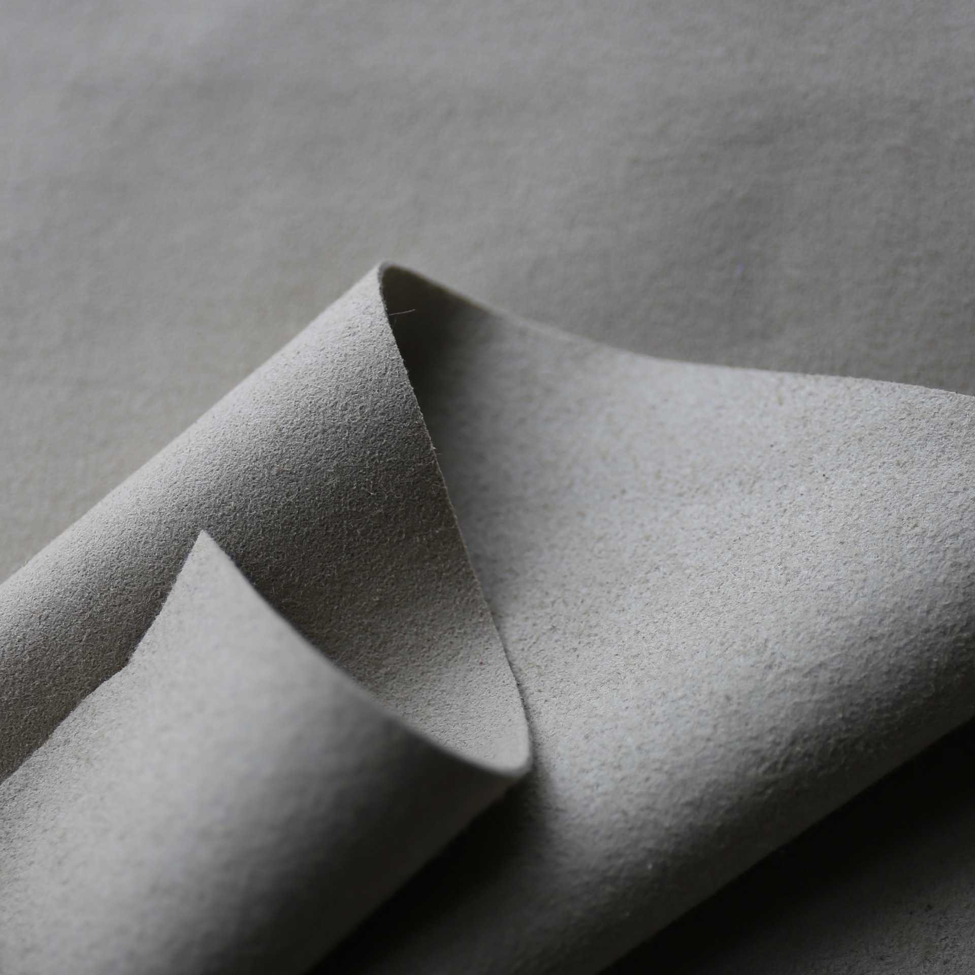 绒面超纤现货 方向盘顶棚面料翻毛皮韩国绒卡包皮套手套鞋材内里