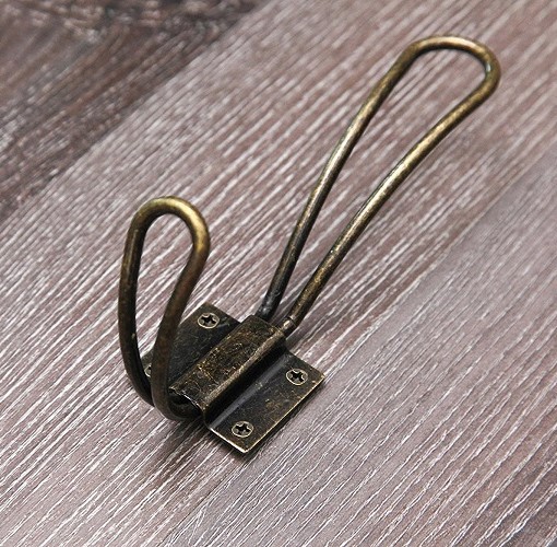 铁丝衣帽挂钩墙壁金属挂钩厨房门后双钩衣帽钩衣柜挂衣钩跨境双钩