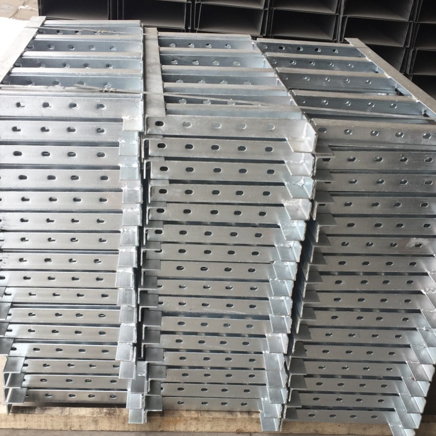 电缆桥架托臂支架 热镀锌电缆沟专用支架 电缆桥架配件