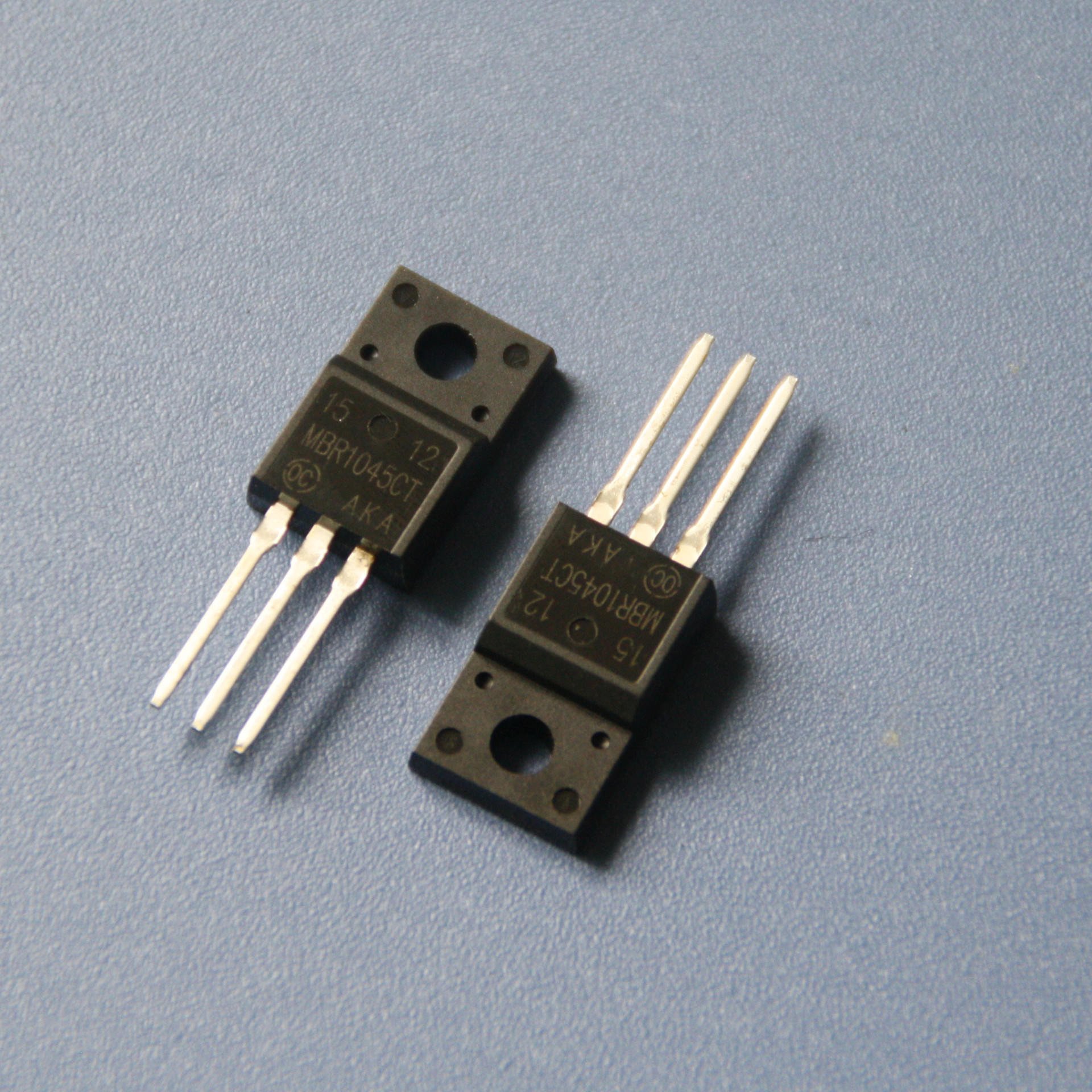 mbr1045ct to-220f封装二极管 可控硅晶闸管 稳压管