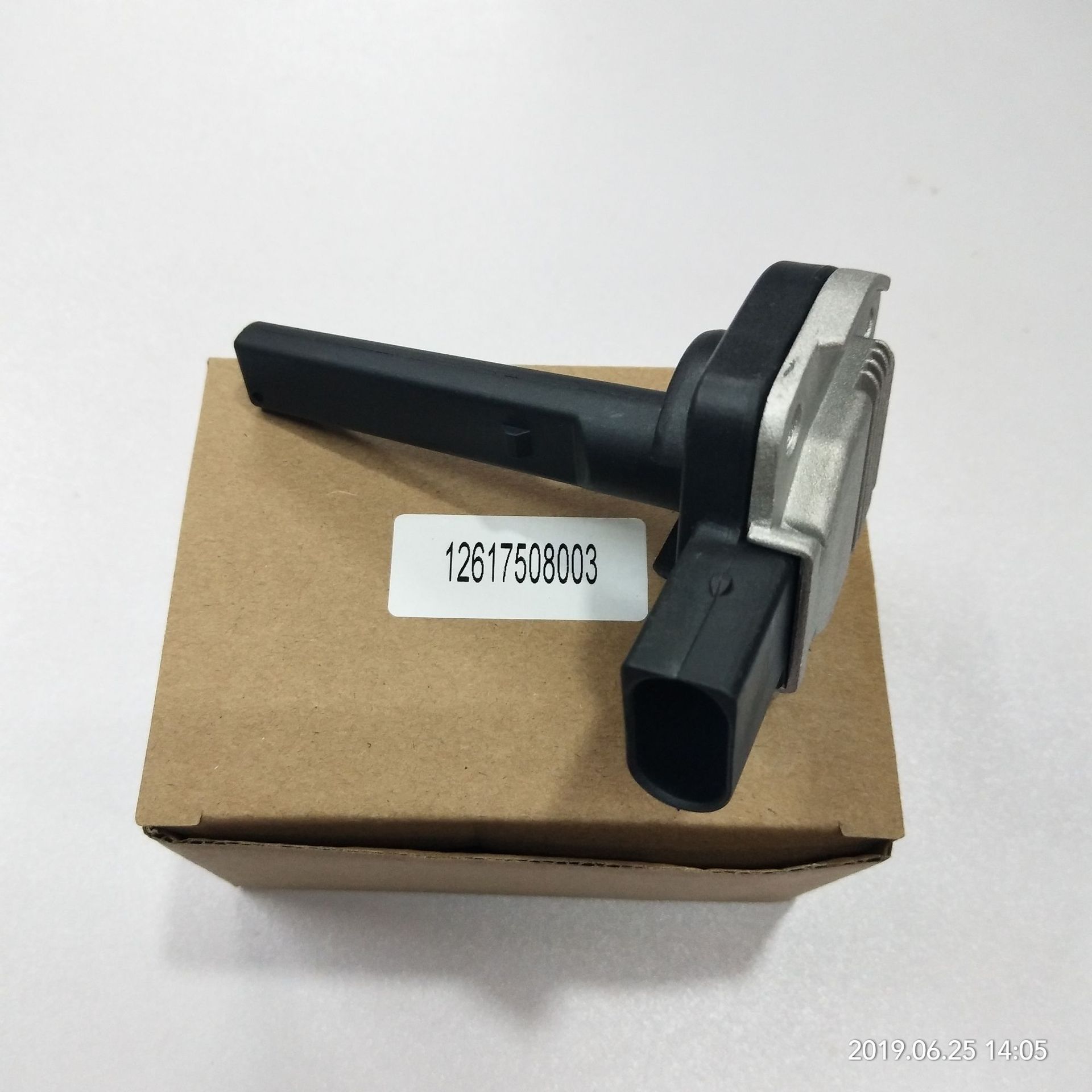 汽车机油位置传感器适用于宝马e36 e38 e46 油位传感器