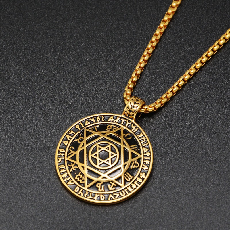 2019款欧美夜店嘻哈个性小封印六芒星钛钢项链挂饰男女款stn2547