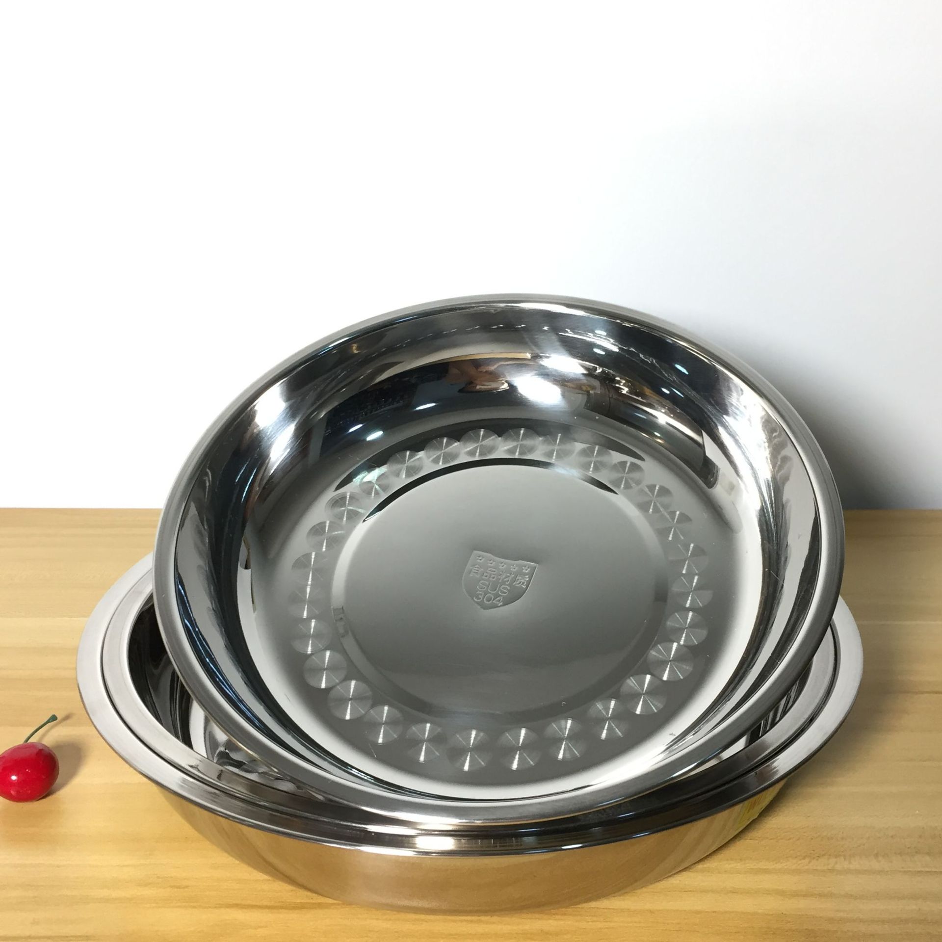 304不锈钢汤盆圆盘子 饭菜餐打饭盘子加厚加深 饭汤碗 酒店用品