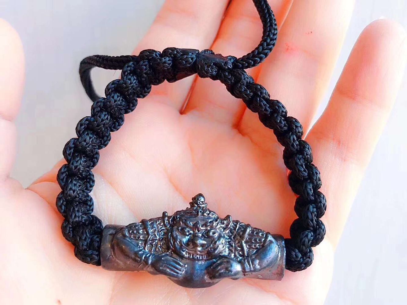 泰国佛牌_泰国佛牌 庙拉胡 手链 化太岁 去小人霉运