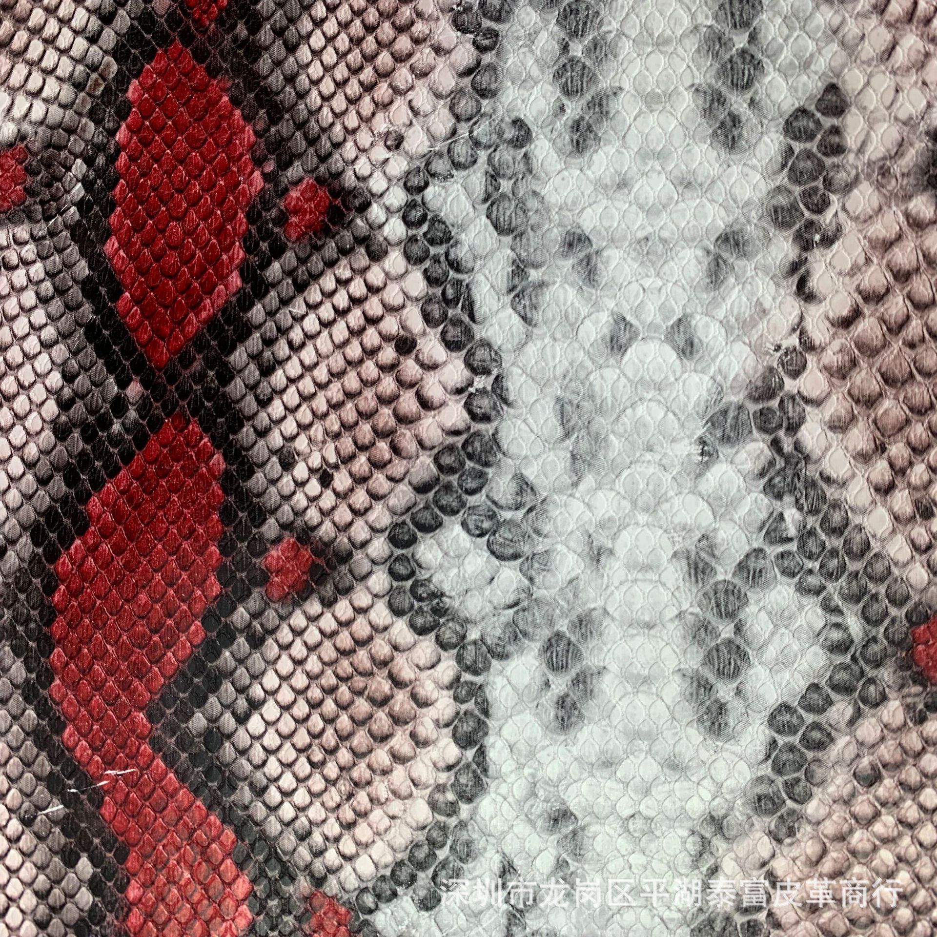 蛇纹印花皮革面料箱包手袋鞋材革珠宝盒人造革软包服装pu革定做