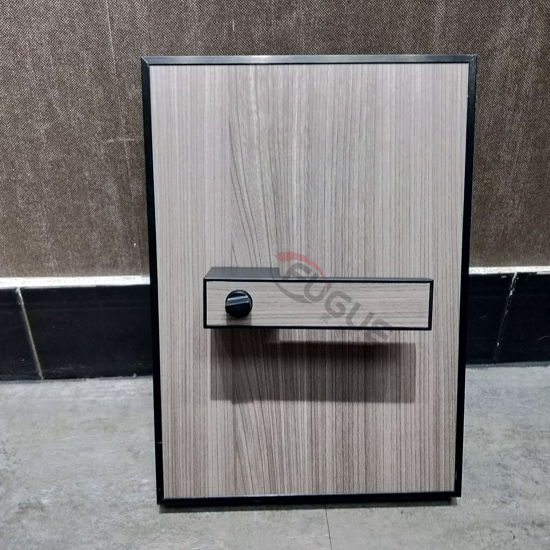 2019热销极简隐形门锁 锌合金执手锁 高档木门锁