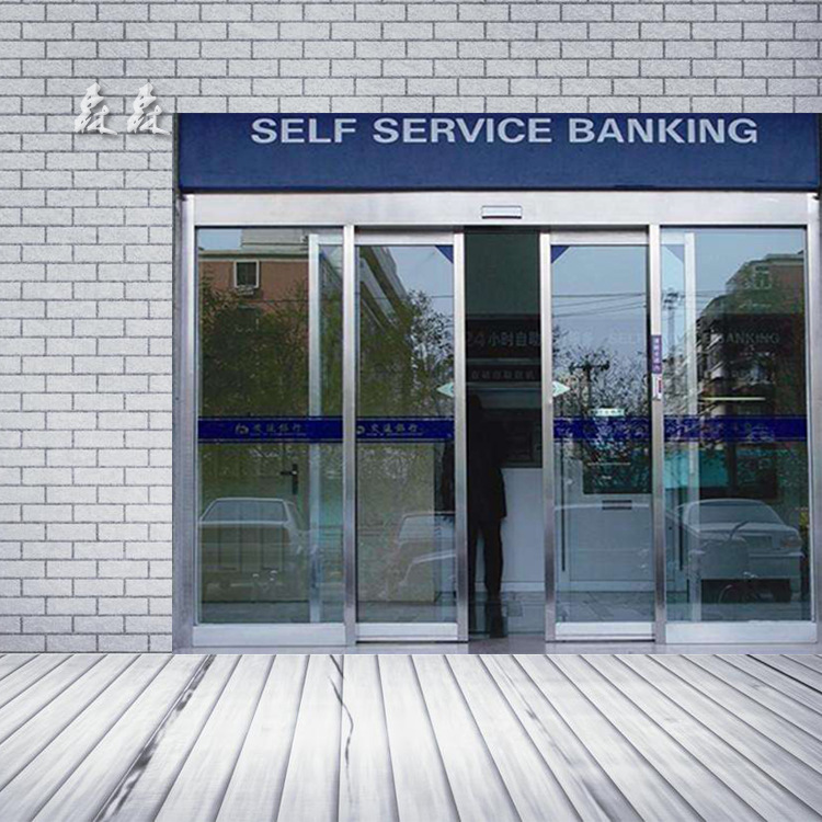 钢化玻璃门店面
