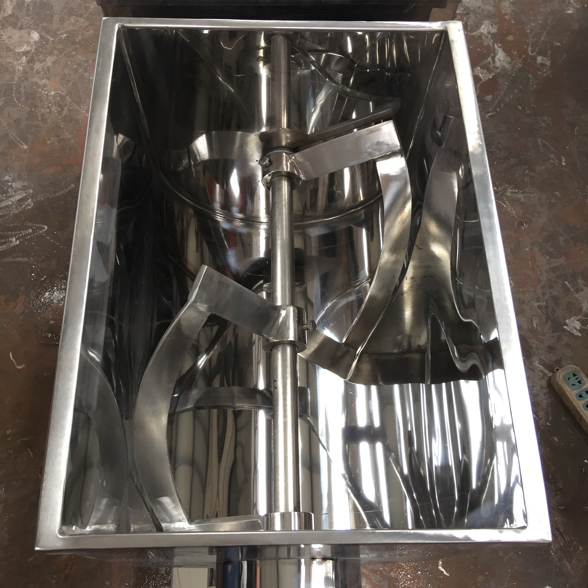 葡萄糖槽型混合机魔芋粉混合设备花果茶混合机果蔬干片混合机价格