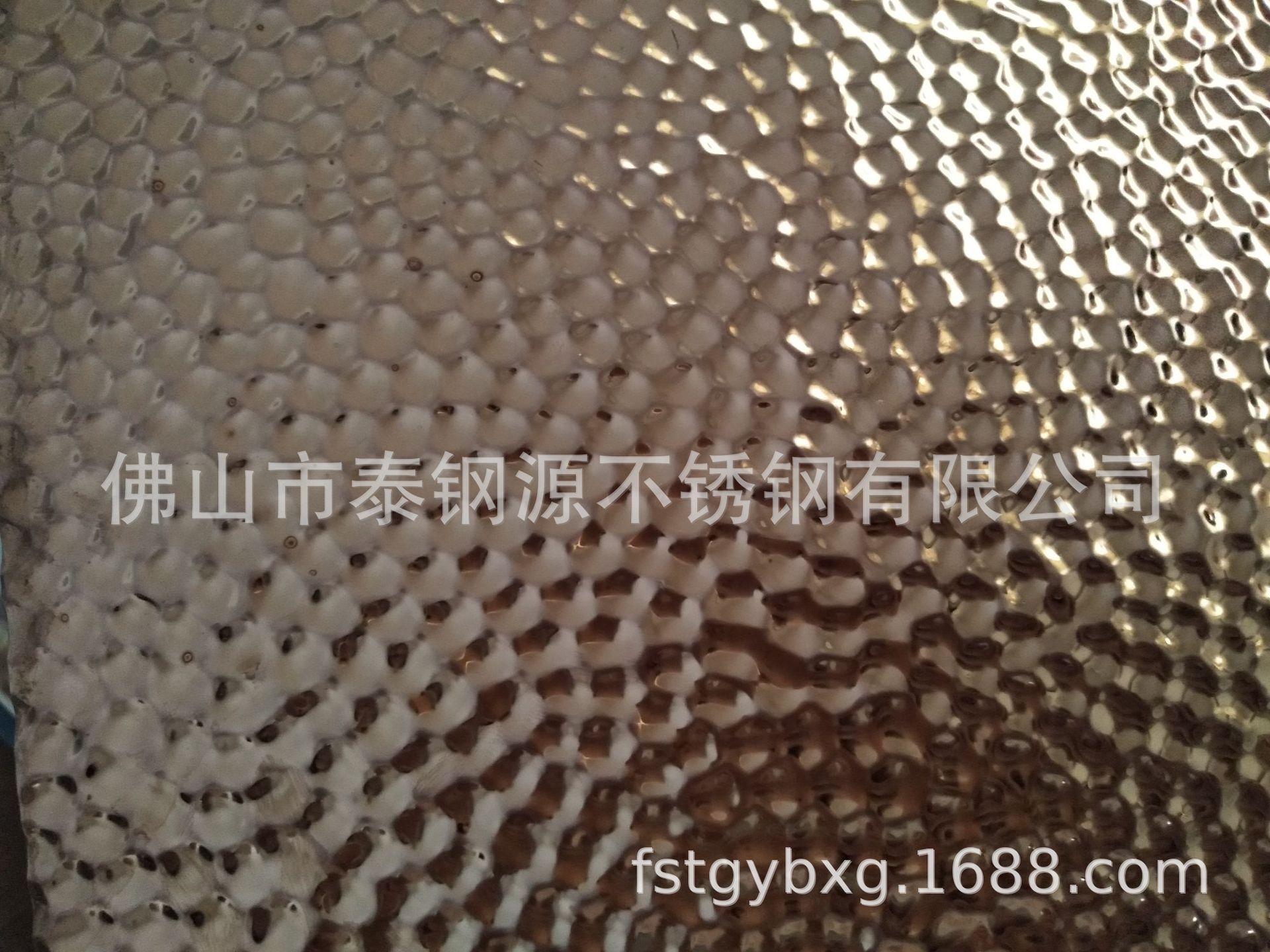 不锈钢茶具配件不锈钢锤纹板家具用品材料不锈钢锤纹板家用护墙板