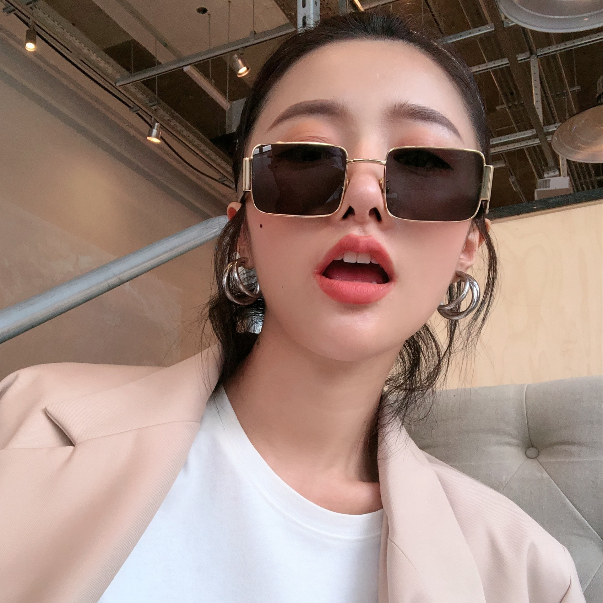 墨镜女ins方形显瘦欧美复古街拍太阳镜韩版潮网红款黑色蹦迪眼镜