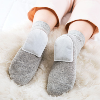 冬季自发热暖足贴脚底防寒保暖脚贴女宫寒暖宫宝宝贴暧身膝盖热帖