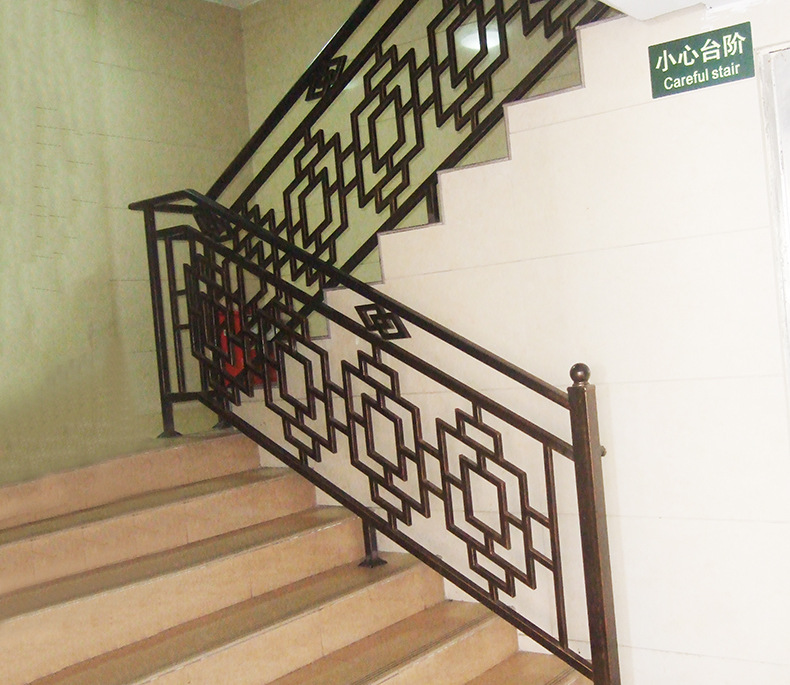 广东厂家 室内中式铁艺楼梯扶手 热镀锌铁楼梯扶手 户外旋梯扶手