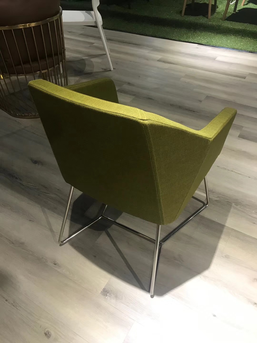 厂销现代简约时尚皮布办公椅定型绵铁架会客接待椅大堂前台接待椅