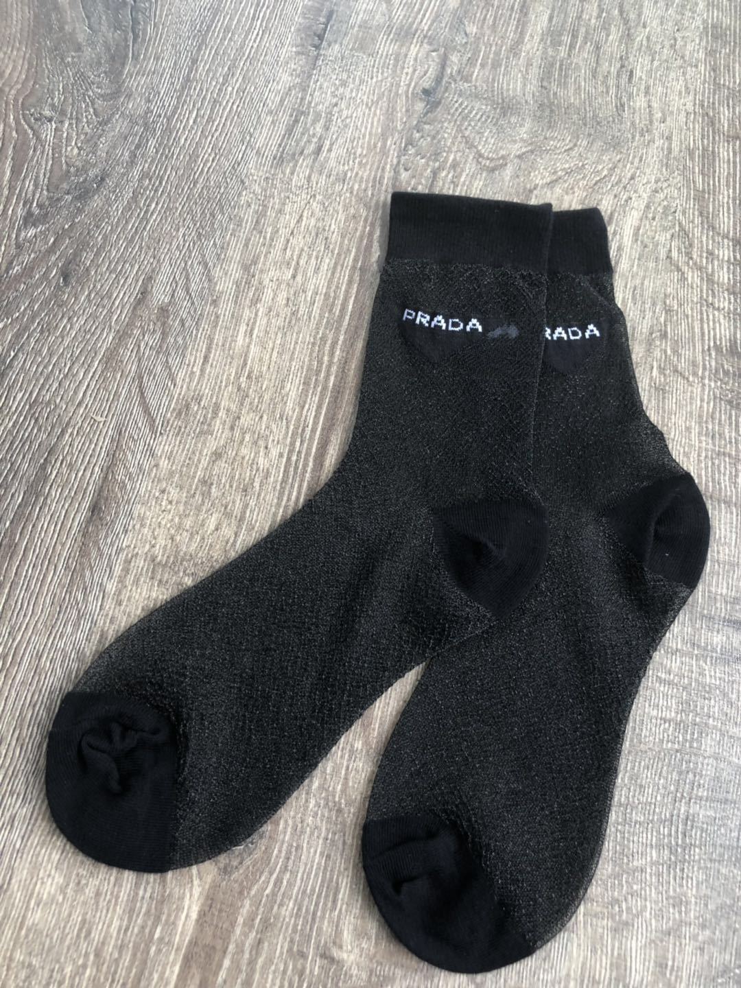 玻璃丝小腿袜欧洲明星走秀同款p家个性字母金银丝潮流中筒堆堆袜