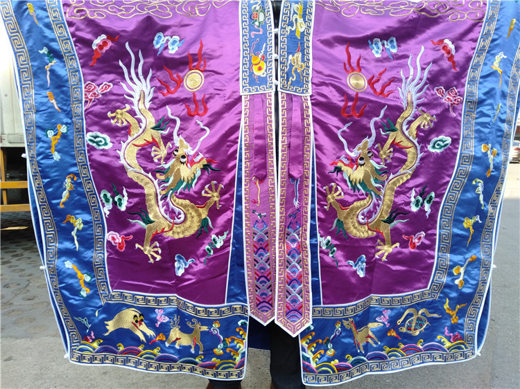 厂家直销/道士道袍 法衣 高功法衣 全金线九龙经衣 红,黄,紫色