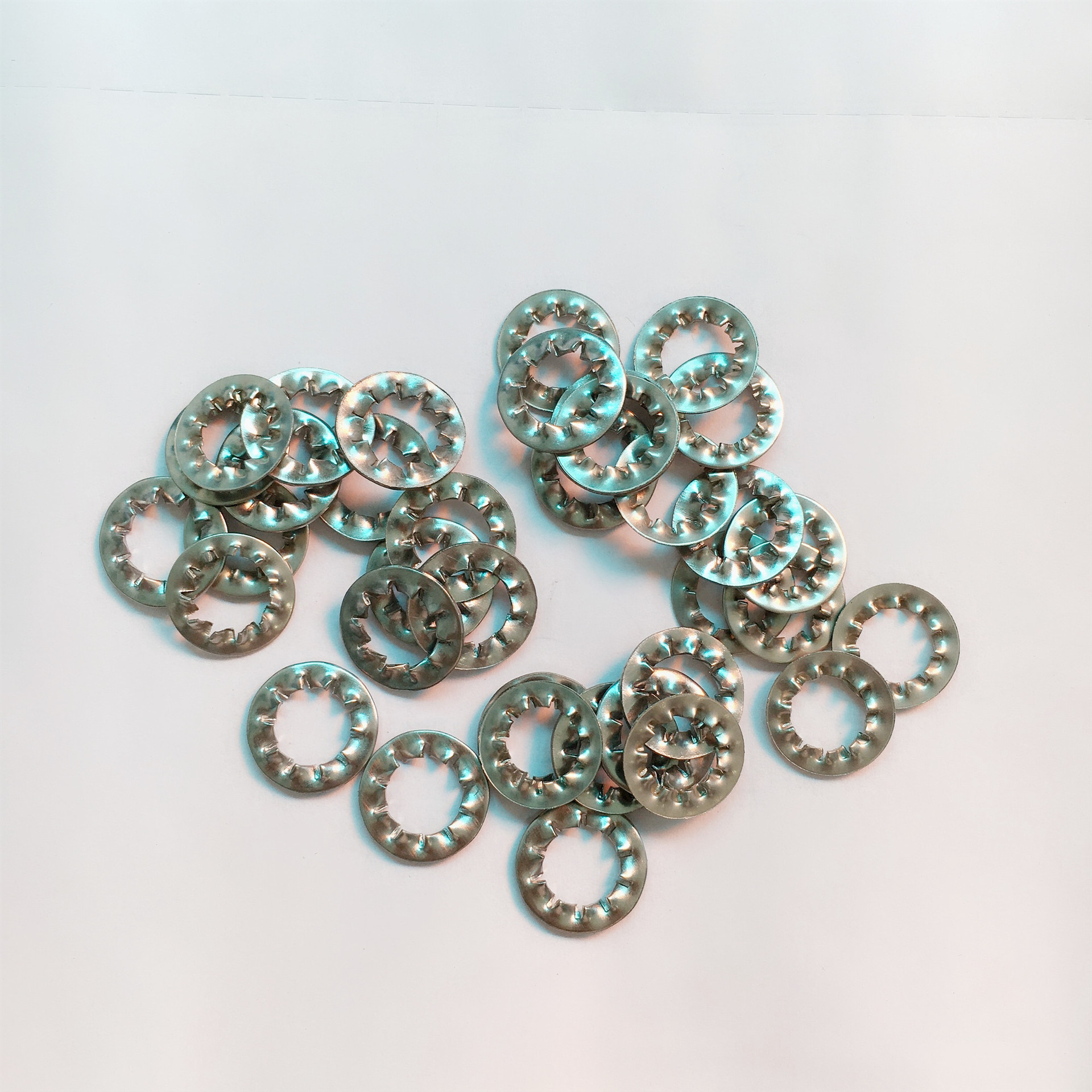 2 锯齿锁紧垫圈 m3~m14