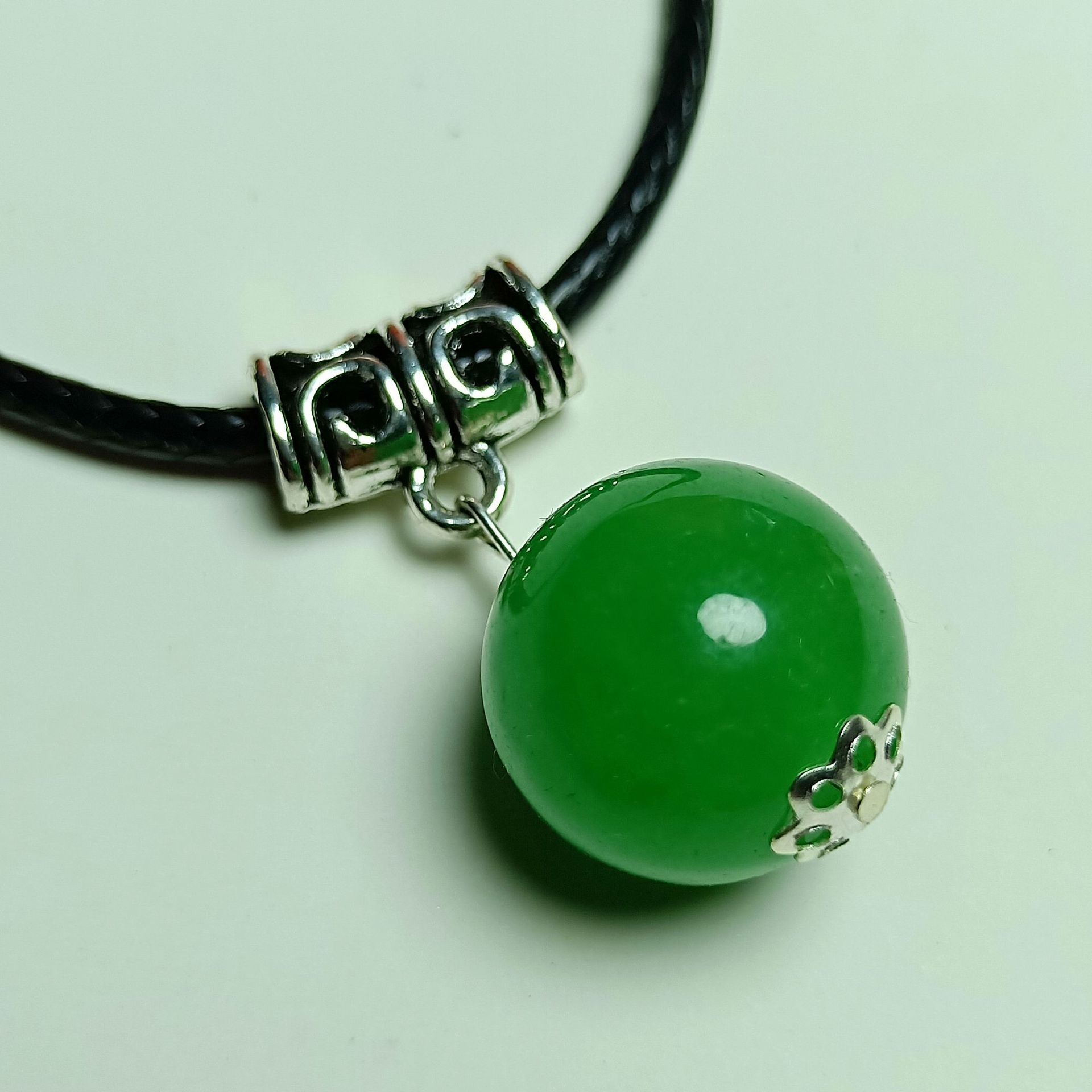 厂家批发干青圆珠吊坠女款转运珠圆珠项链时尚锁骨链玉石工艺品