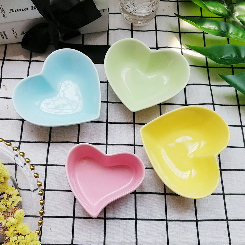 Internet Celebrity Ins Dessert Bowl Love Small Bowl Household Fruit Bowl Creative Ceramic Tableware Cute Rice Bowl Nice Dish