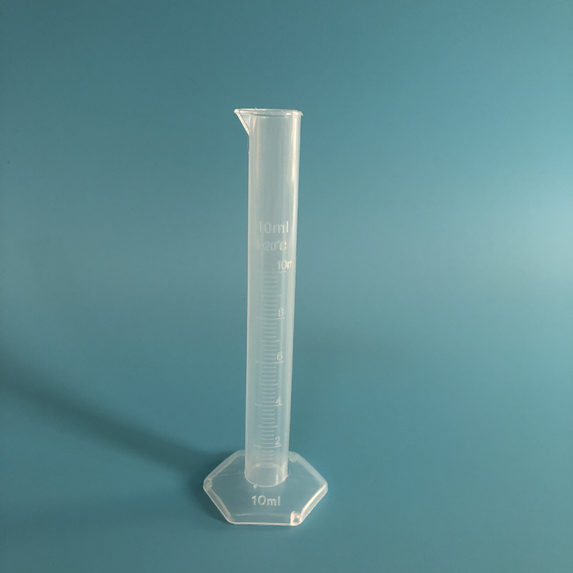 塑料量筒 10ml量筒 耐酸碱腐蚀 pp测量筒 直形量杯 量筒