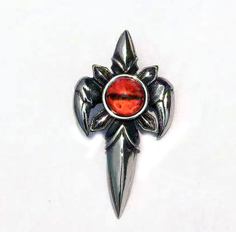 欧美时尚个性新款恶魔之眼十字魔瞳钛钢吊坠项链