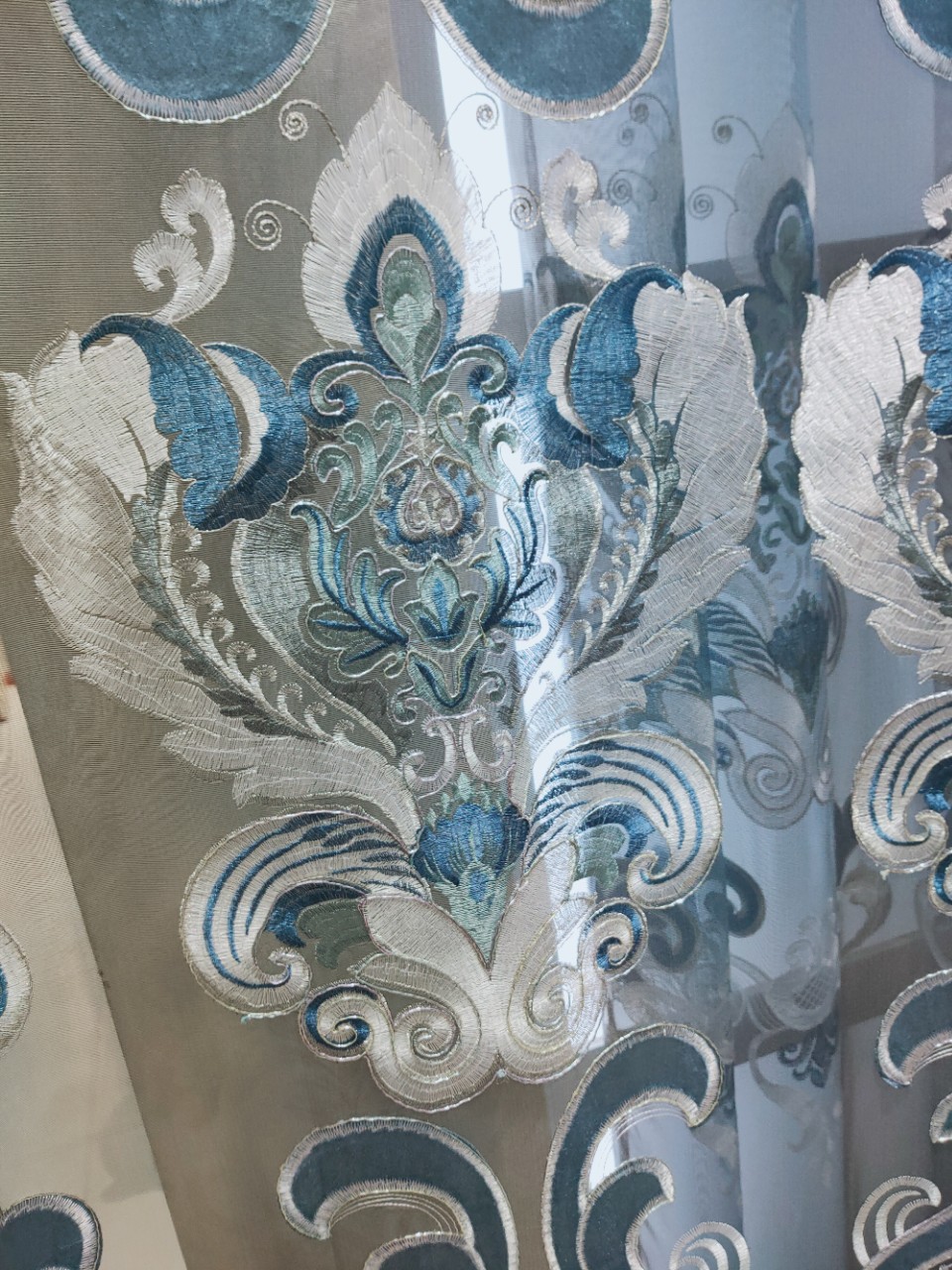 欧式雪尼尔大镂空刺绣客厅透气高档窗帘布料定制布艺厂家直销批发