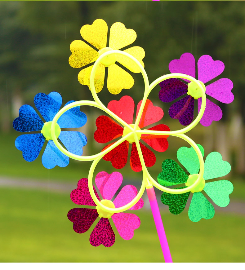 厂家直销六叶亮片风车儿童玩具传统怀旧户外旋转小风车幼儿园礼物