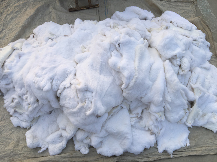 低价批发各种兔皮毛条子服装鞋帽专用真皮草兔毛夹心条皮毛边5cm