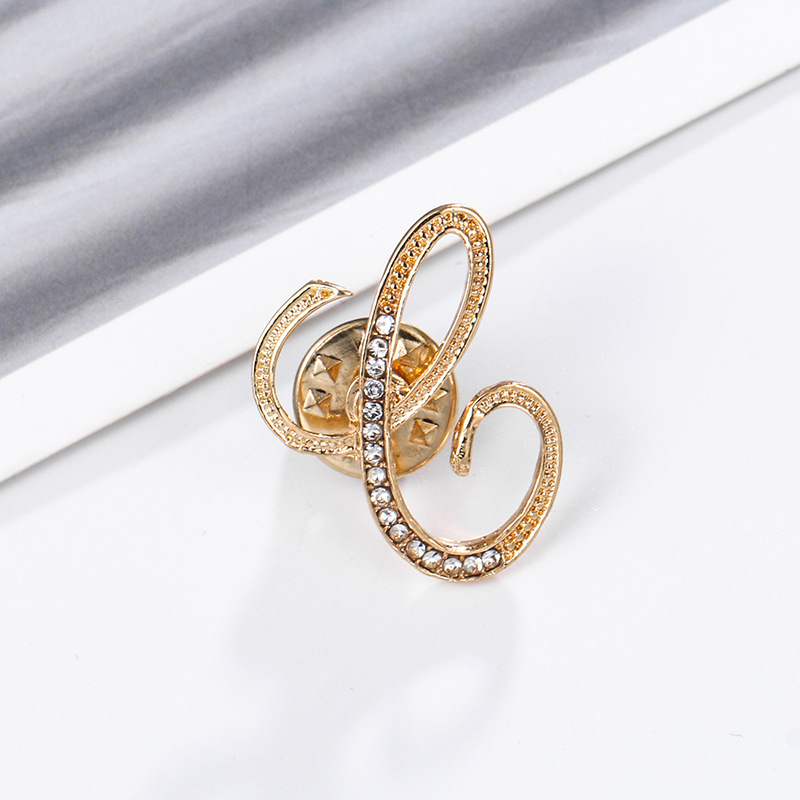 New Letter Brooch Clothing Accessories English Anti-Exposure Artifact Small Titanium Pin Rhinestone-Encrusted Collar Pin Female Brooch