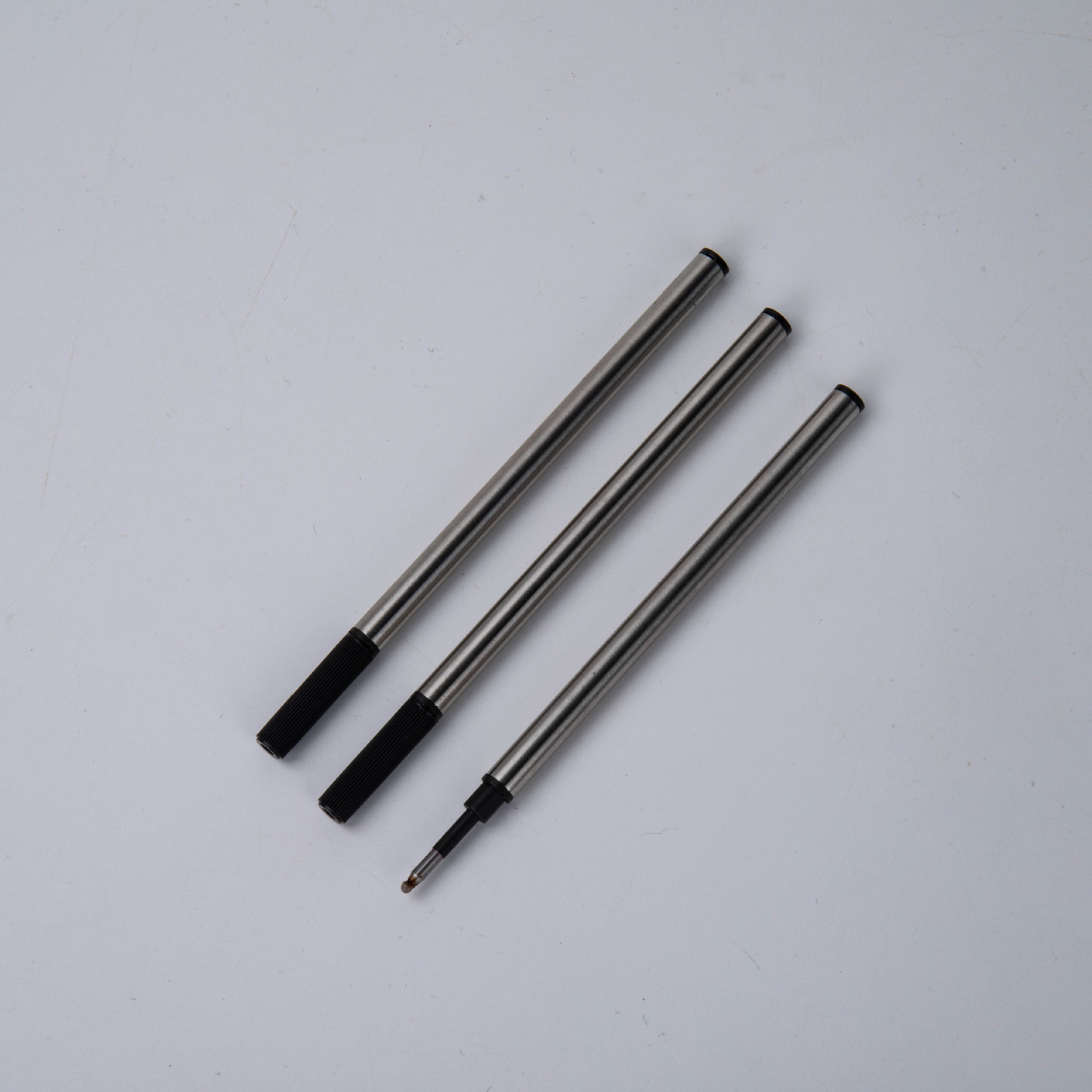 金属宝珠笔芯签字笔芯直插式螺旋式中性水笔芯金属笔替换芯