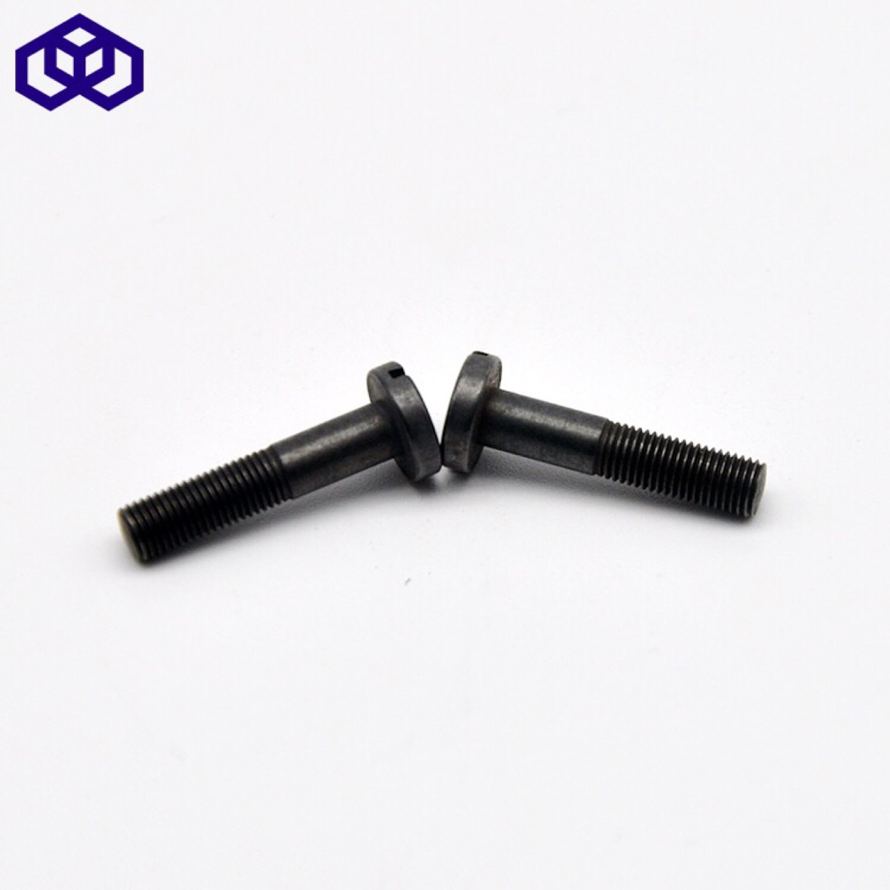 苏州吴中定制阀门一字平头加硬热处理氮化螺丝