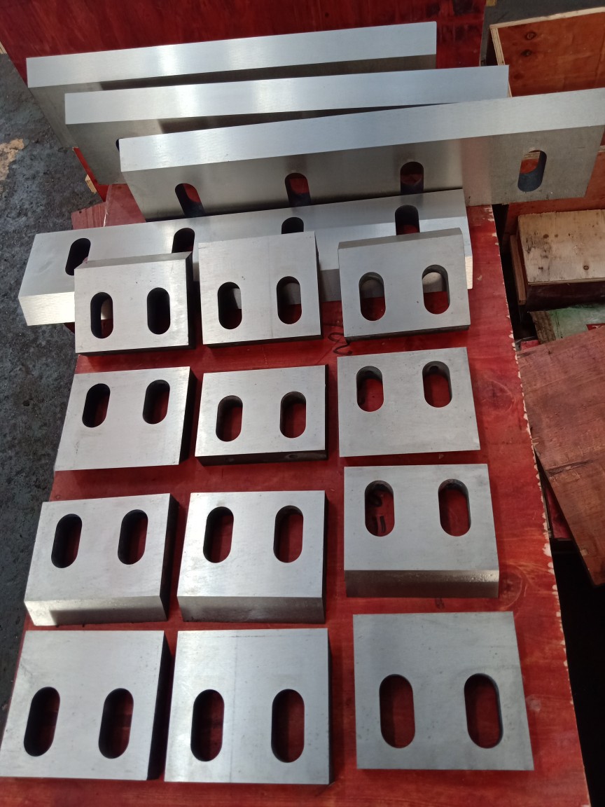 粉碎机刀片cr12mov 材质铜米机刀片高速钢木材破碎机刀片支持定做