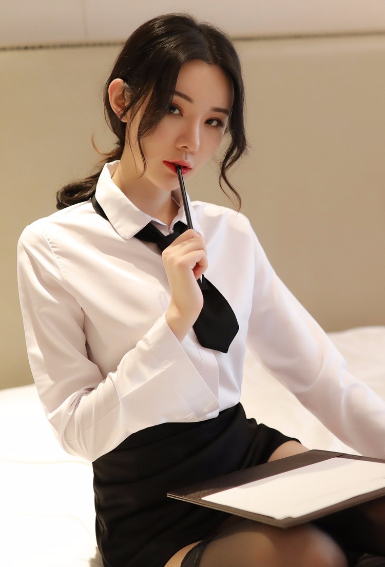 情趣内衣秘书服职业白领紧身包臀裙ol透视夜店表演激情套装