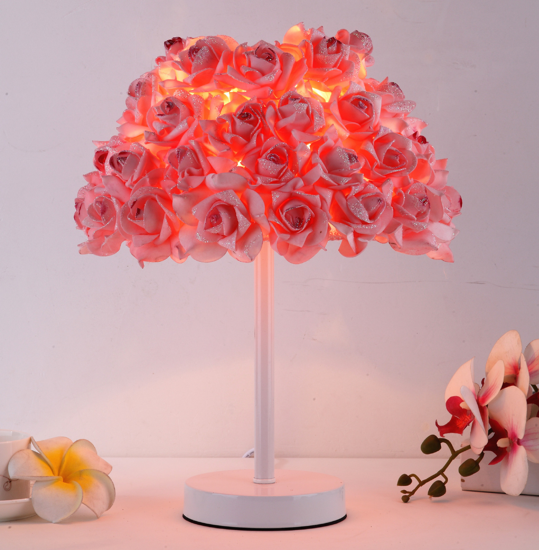 婚庆卧室床头台灯创意浪漫结婚喜庆婚房玫瑰花朵节日礼品工厂直销
